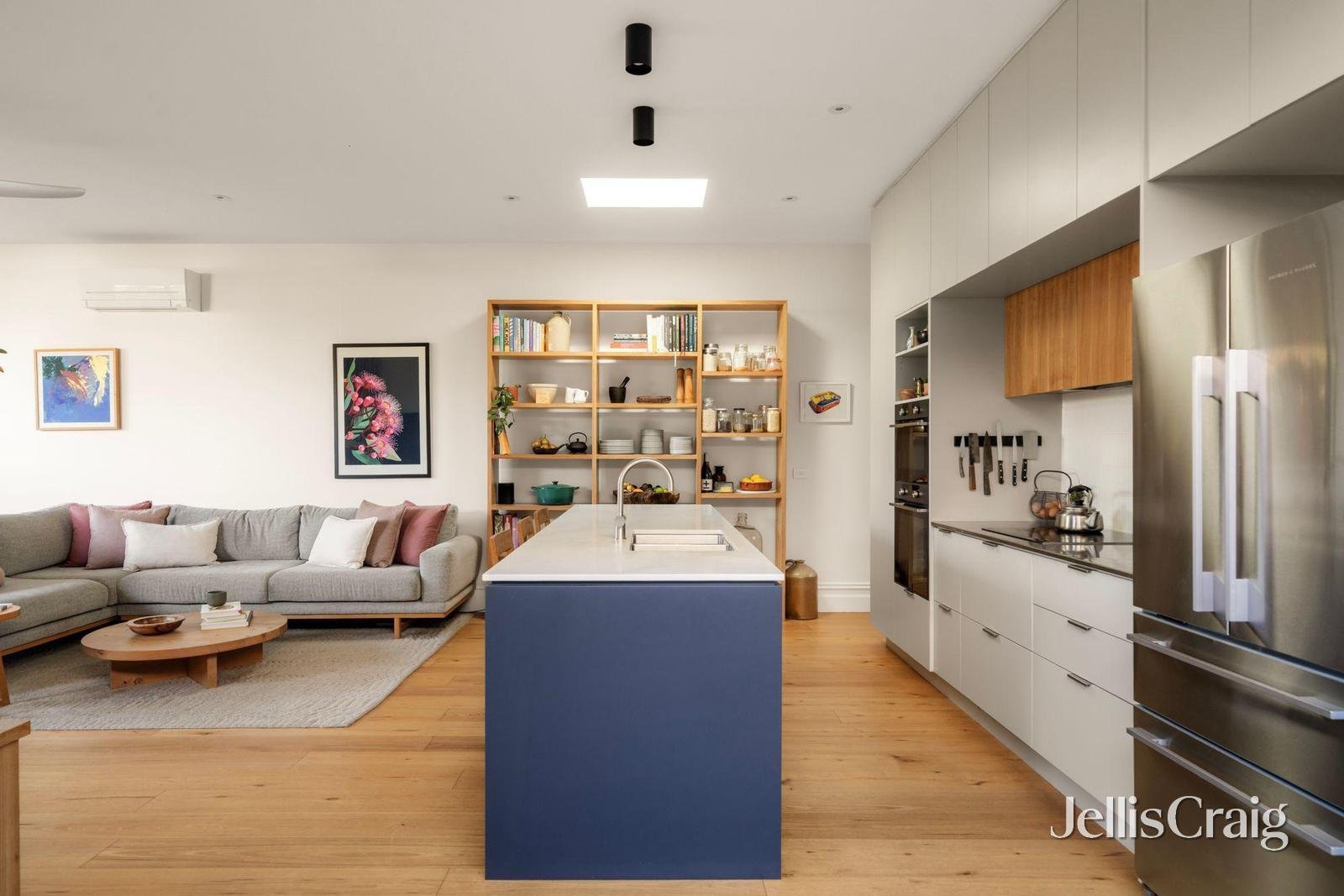 27 Shaftesbury Parade, Thornbury image 4