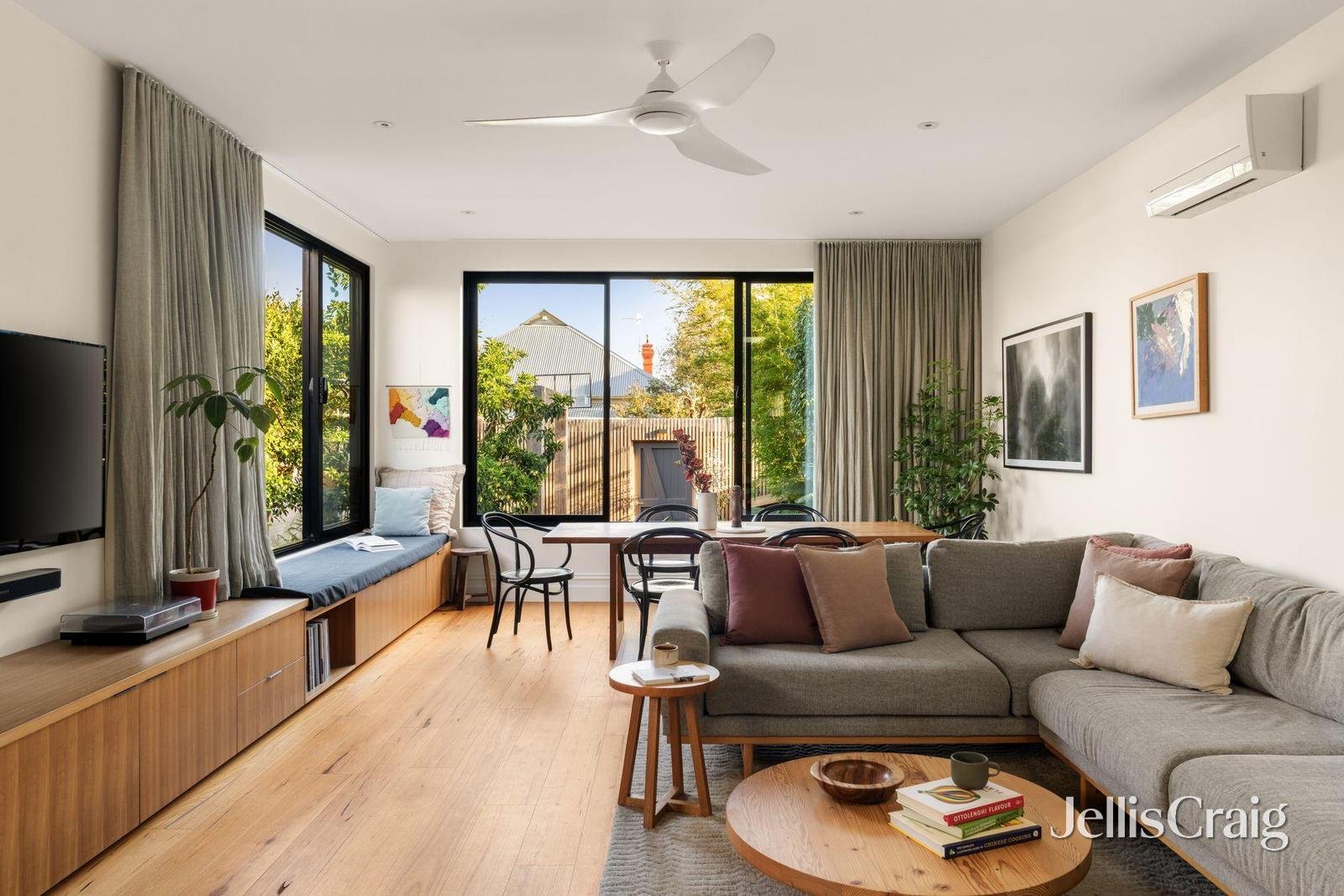 27 Shaftesbury Parade, Thornbury image 5