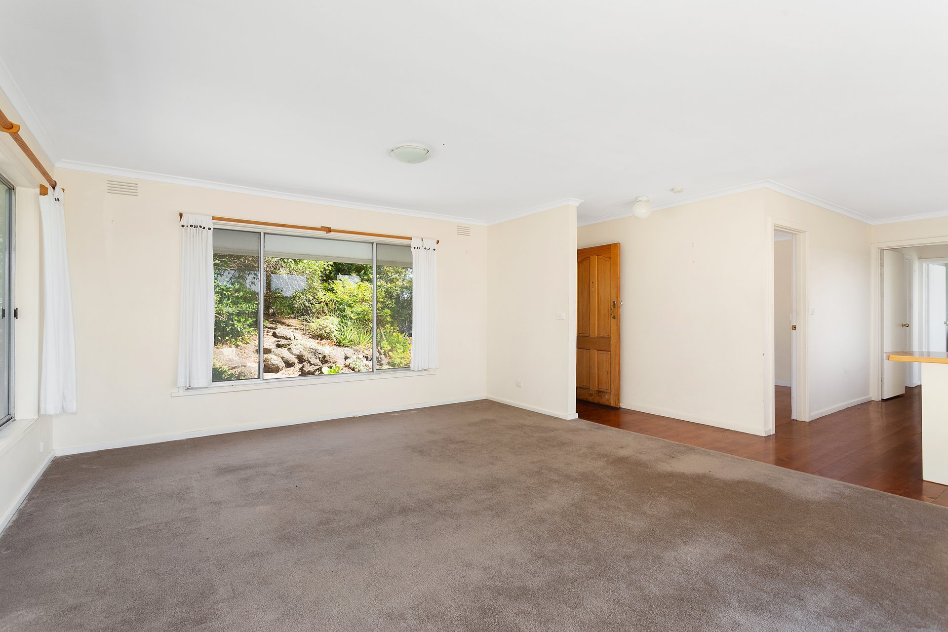 27 Shanklin Street, Hurstbridge image 4