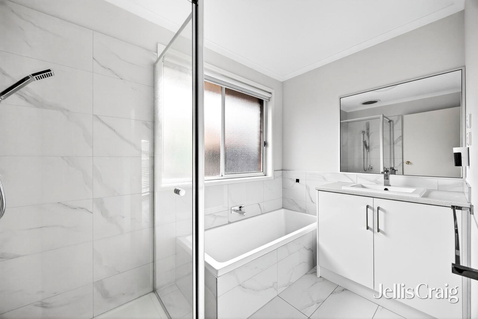 27 Shannahan Drive, Bell&nbsp;Park image 6