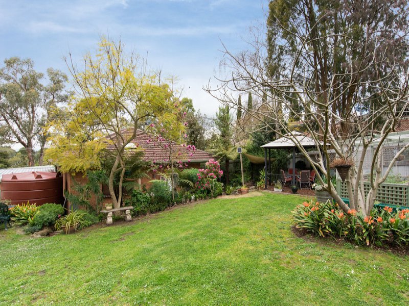 27 Spring Street, Mount Evelyn image 14