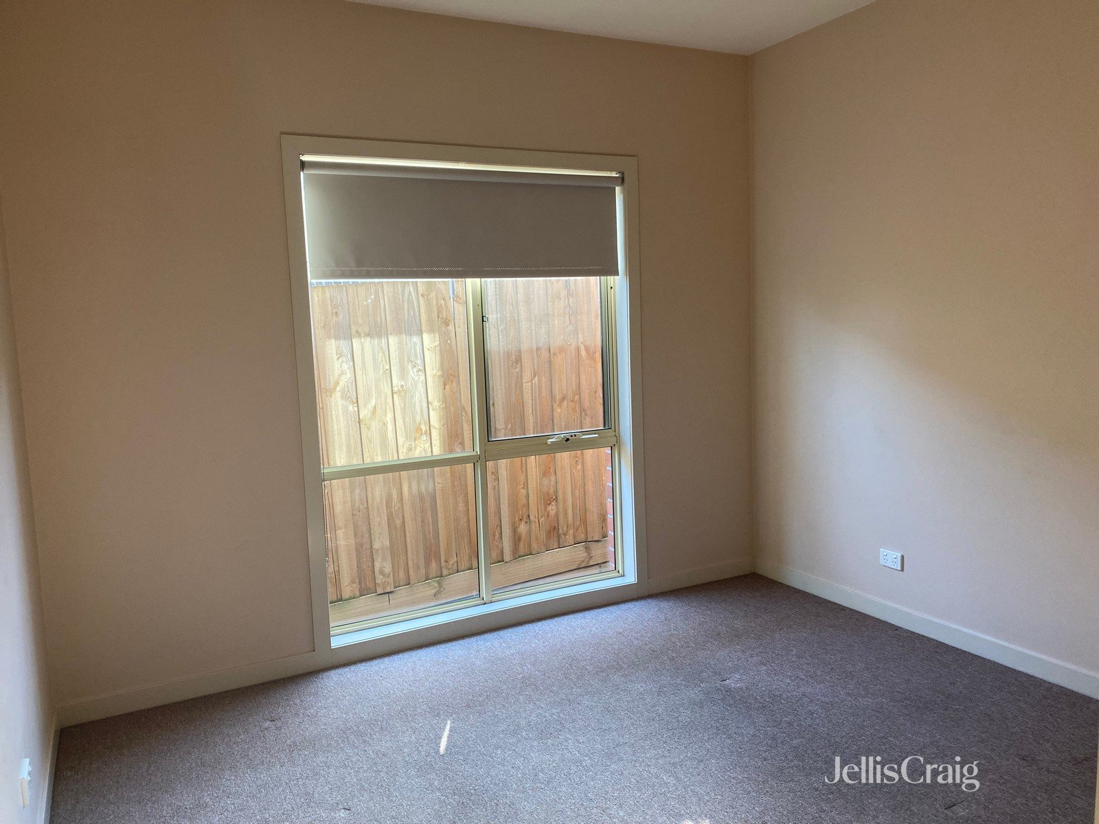 2/7 Strettle Street, Thornbury image 8