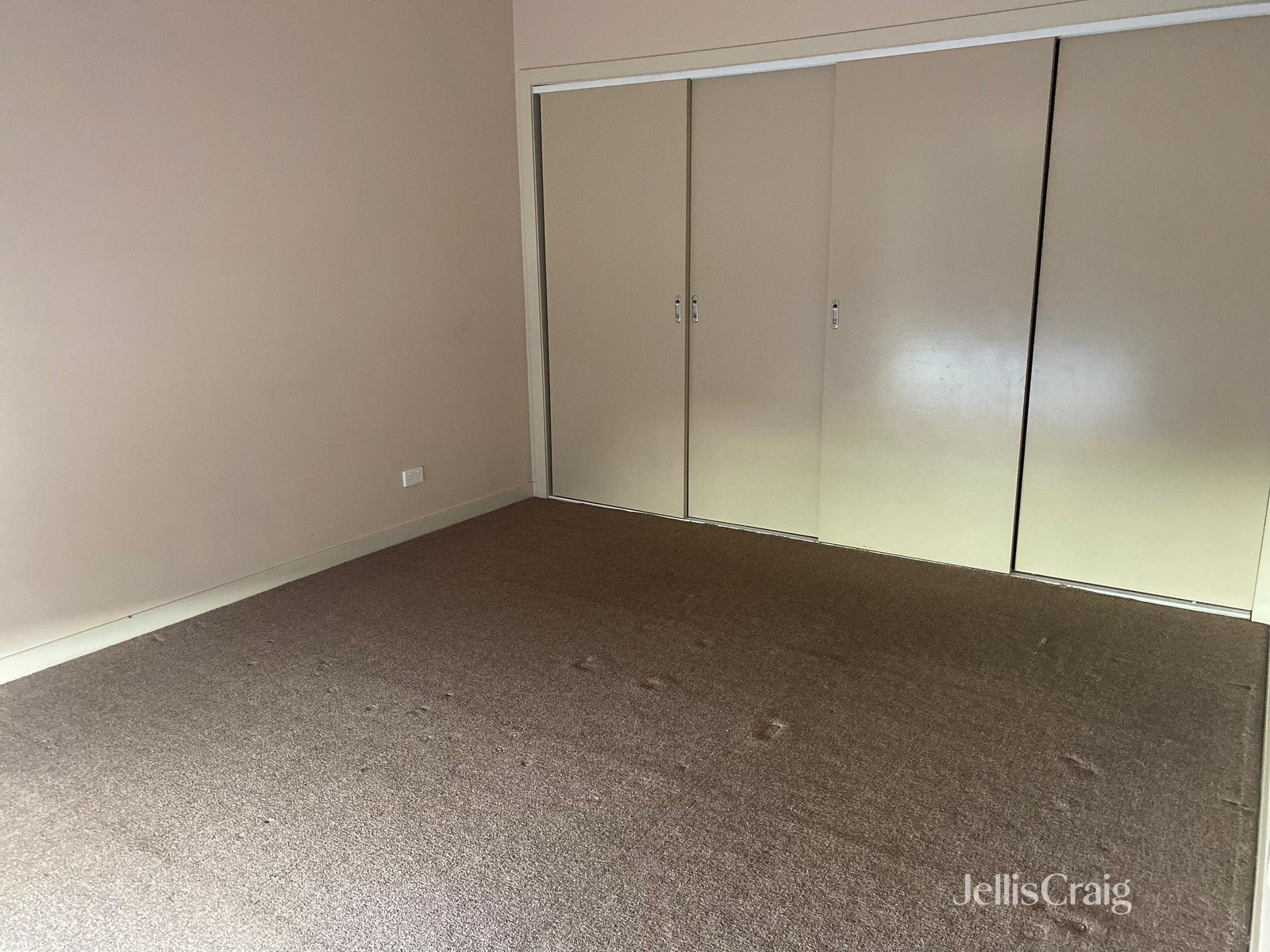 2/7 Strettle Street, Thornbury image 7