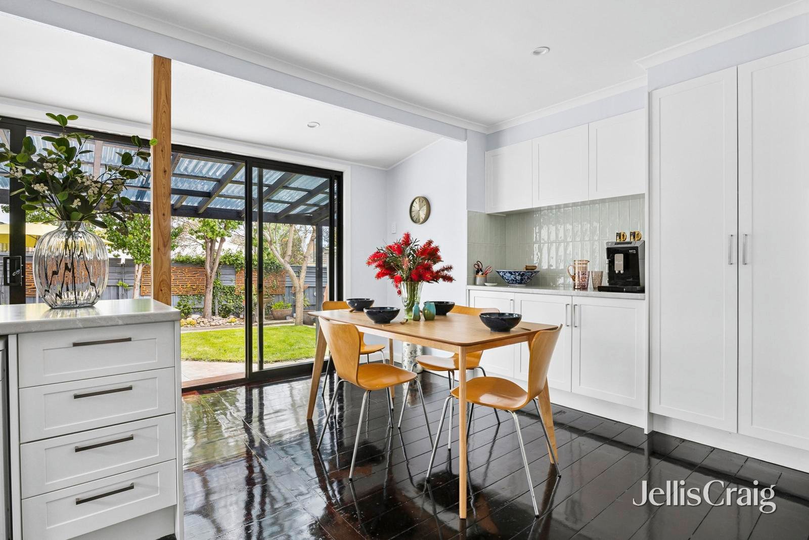 27 Stubbs Avenue, North Geelong image 4