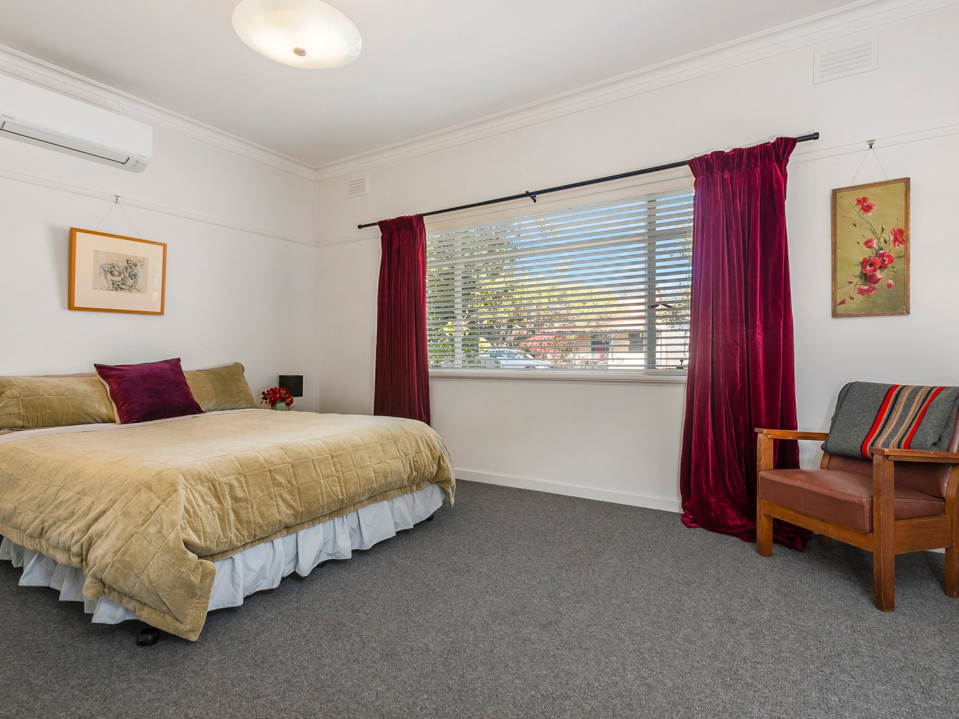 Property Gallery Thumbnail 10