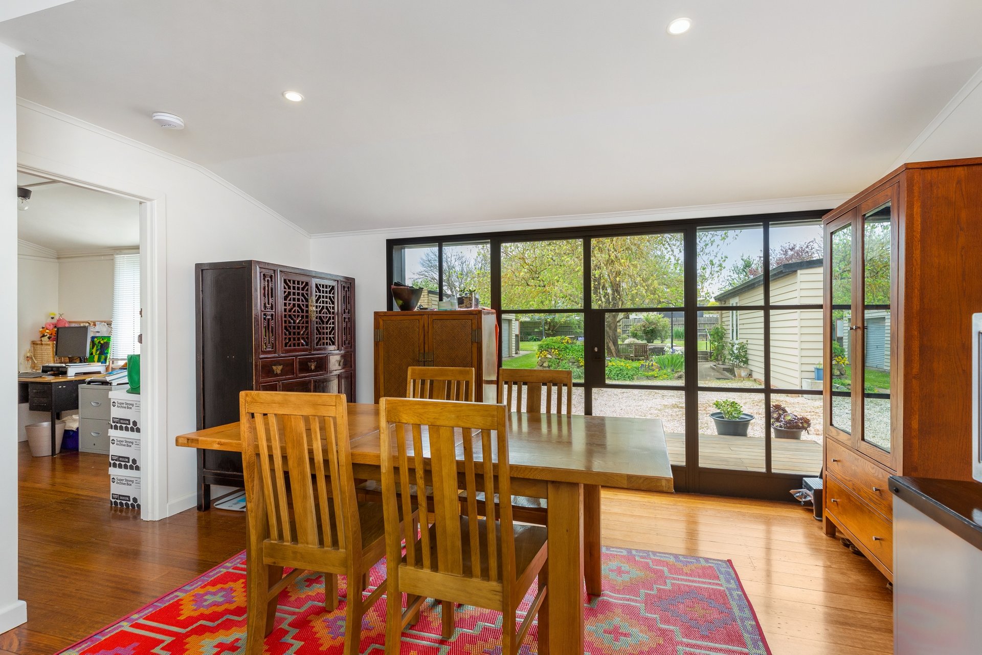Property Gallery Thumbnail 3