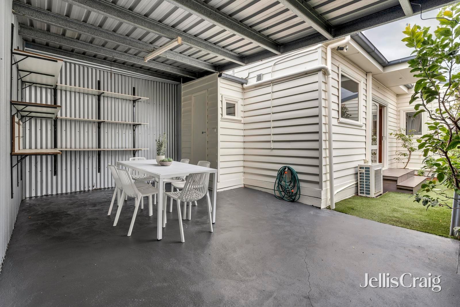 27 Sutherland Street, Brunswick image 9