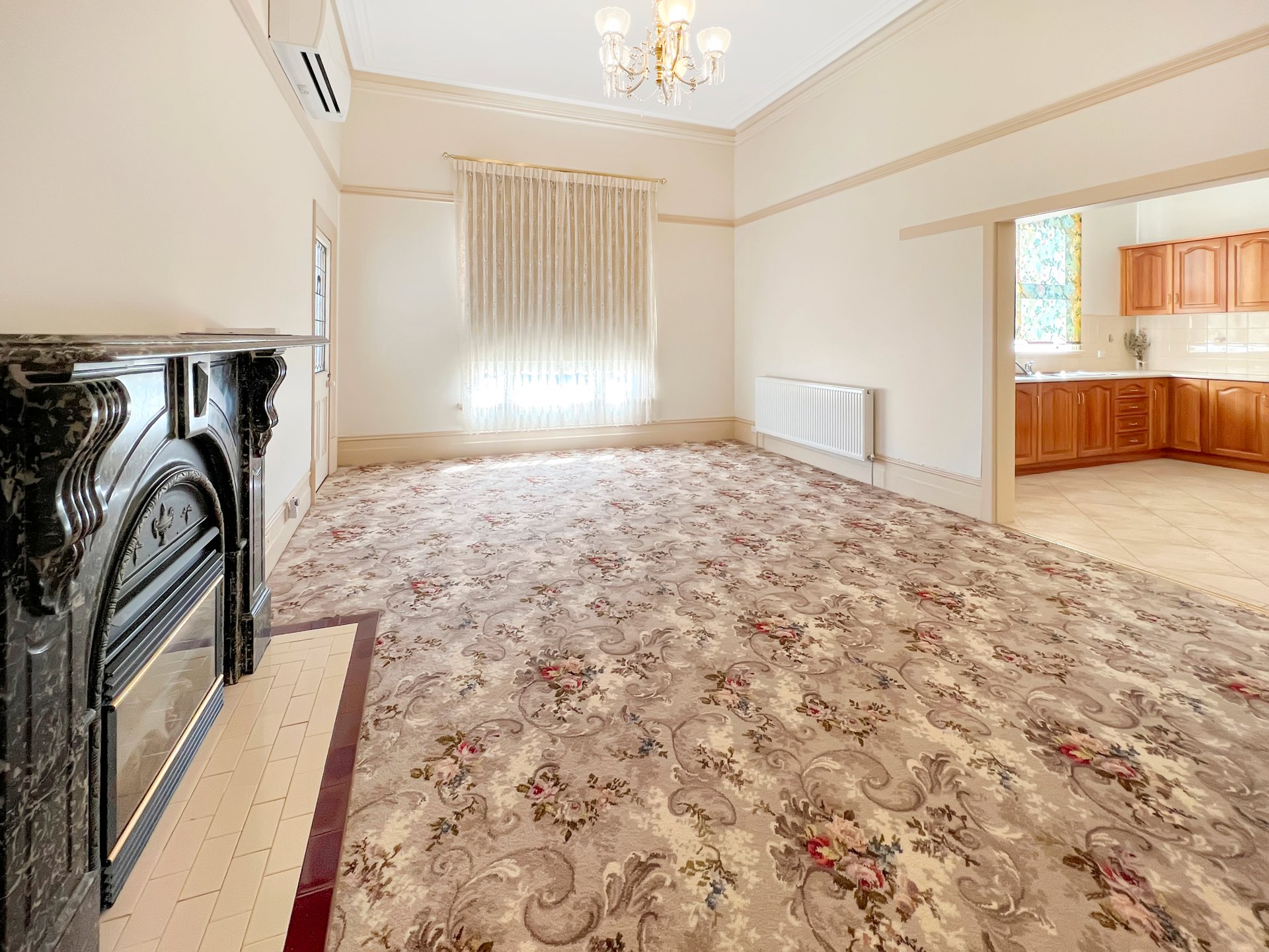 27 Swanston Street Street, Geelong image 2