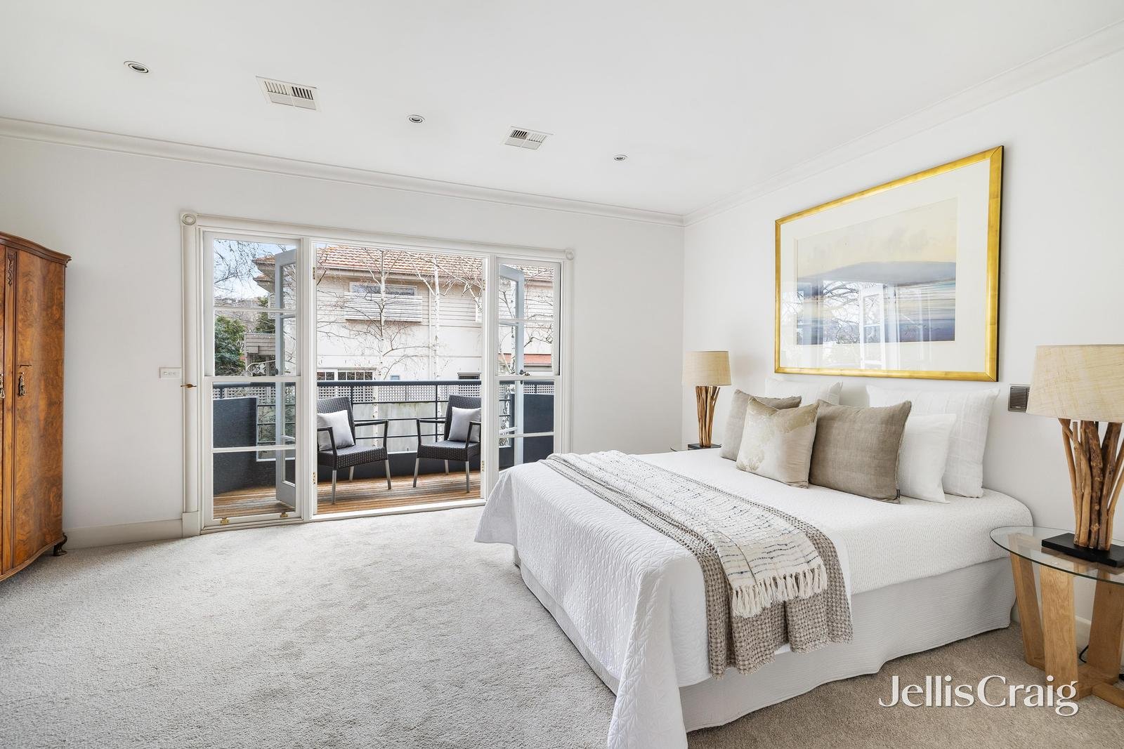 27 Swinburne Avenue, Hawthorn image 9