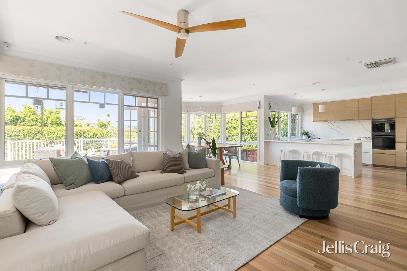 27 Sycamore Street, Camberwell image 4