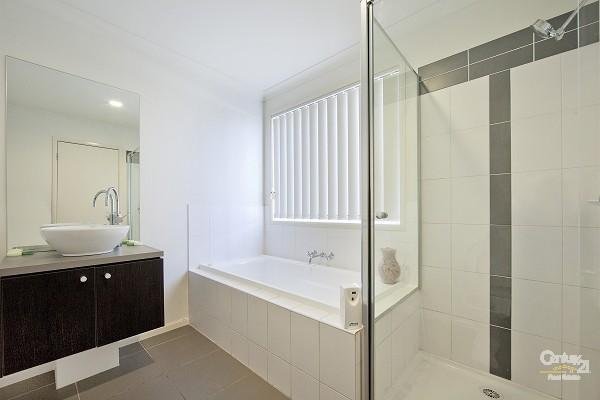 27 Tanner Mews, Point Cook image 5
