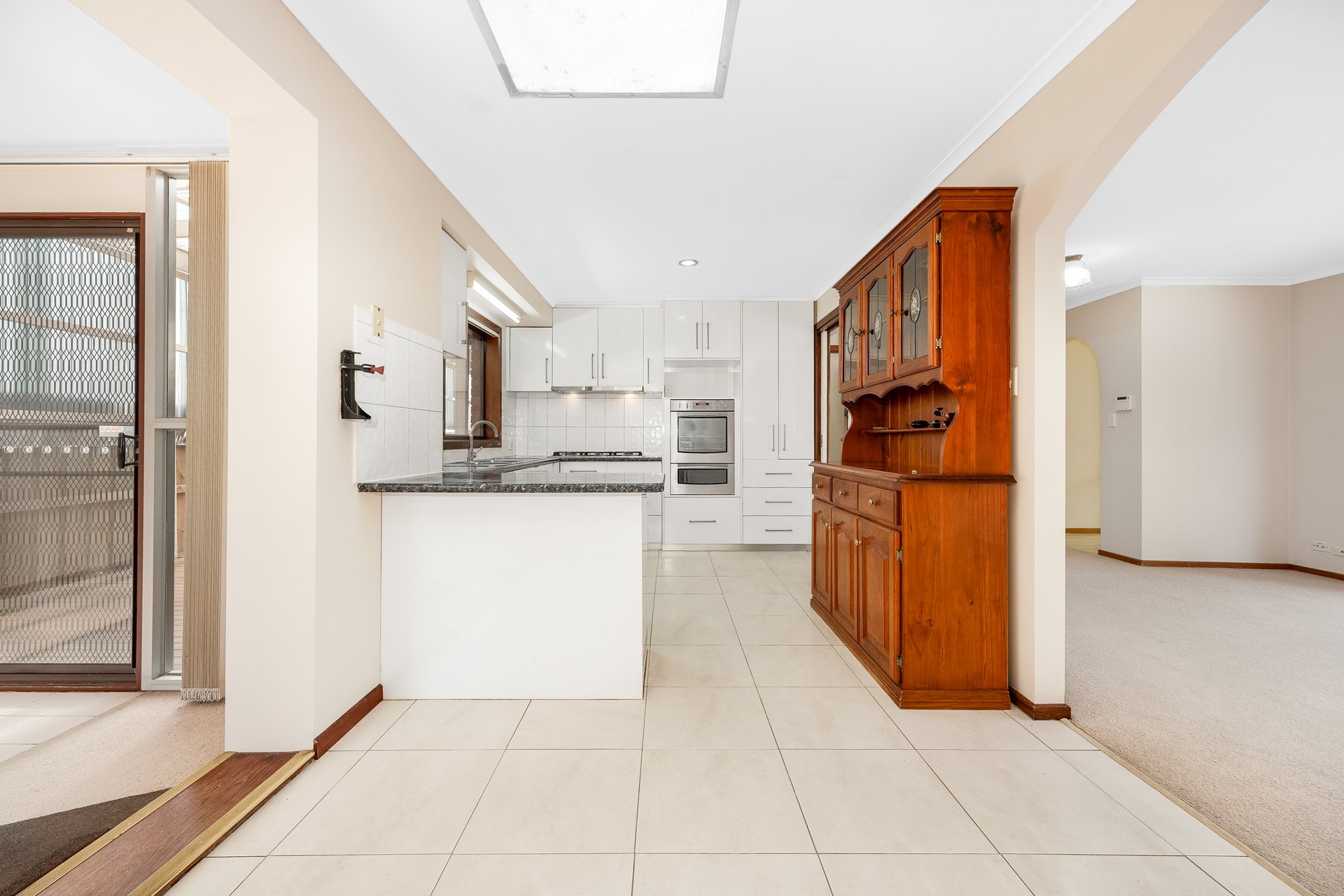 2/7 Tara Place, Dandenong North image 4