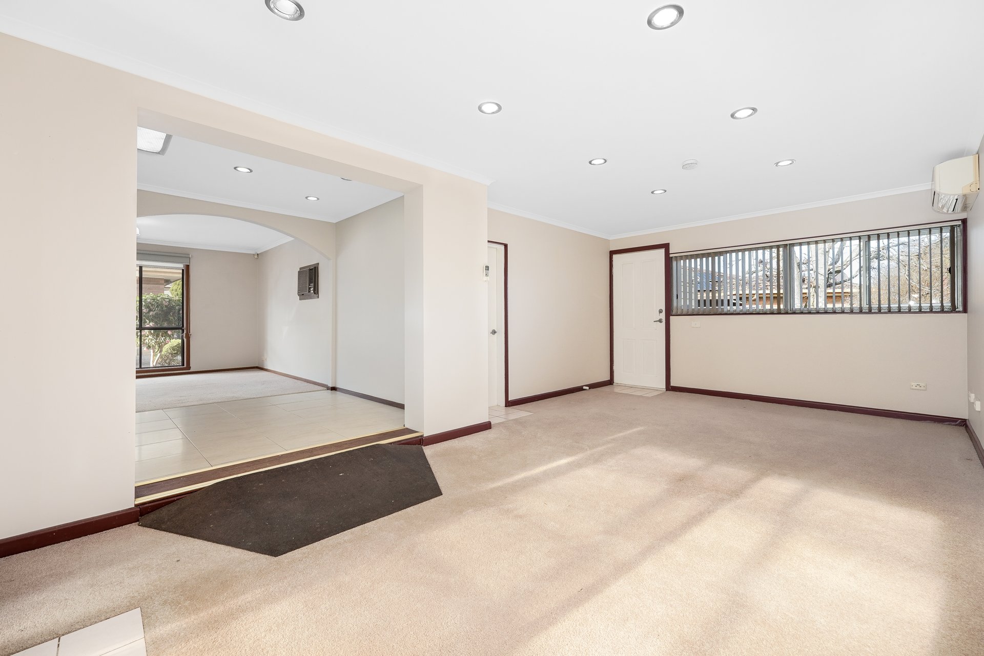 2/7 Tara Place, Dandenong North image 5
