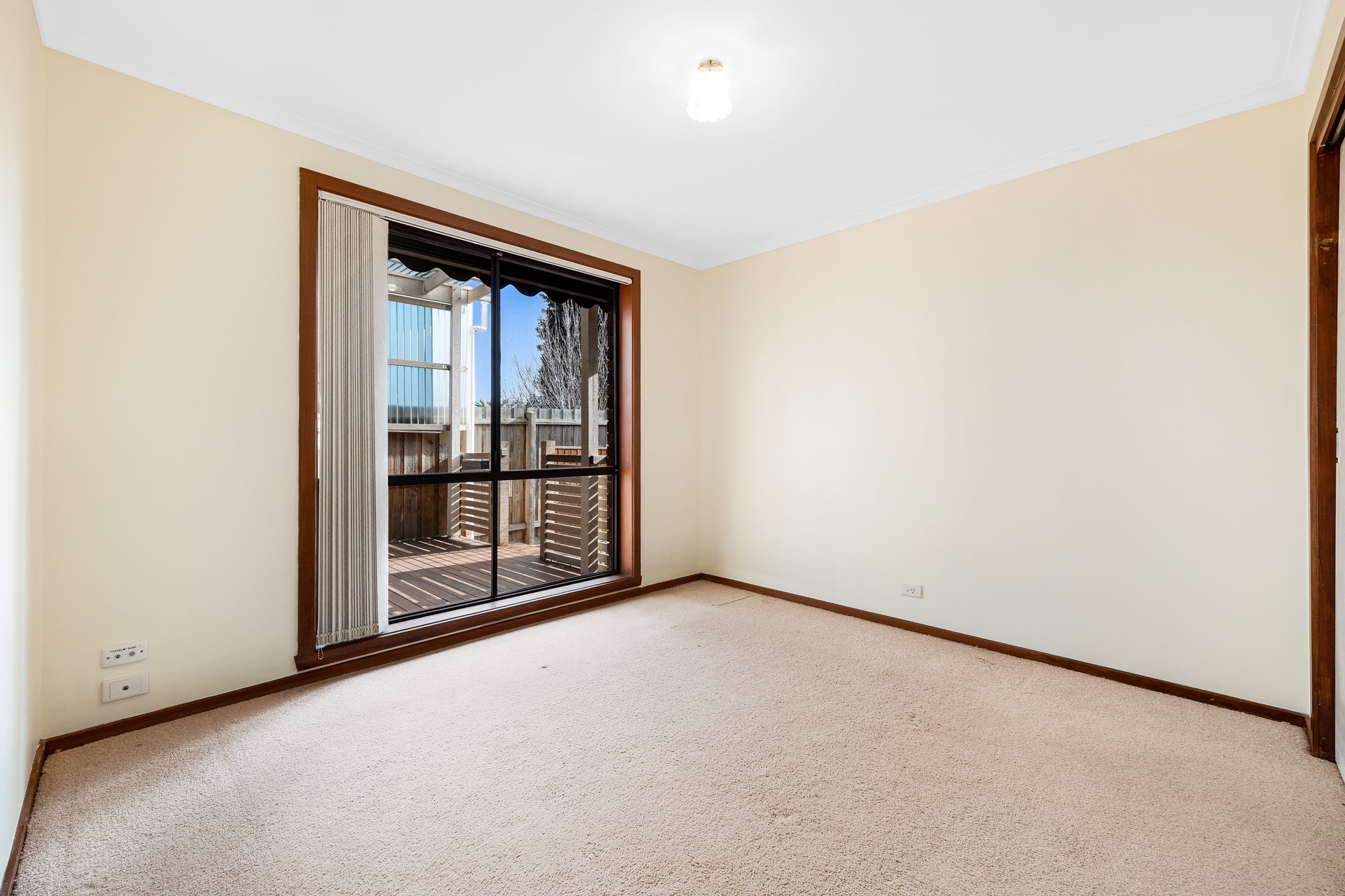 2/7 Tara Place, Dandenong North image 7