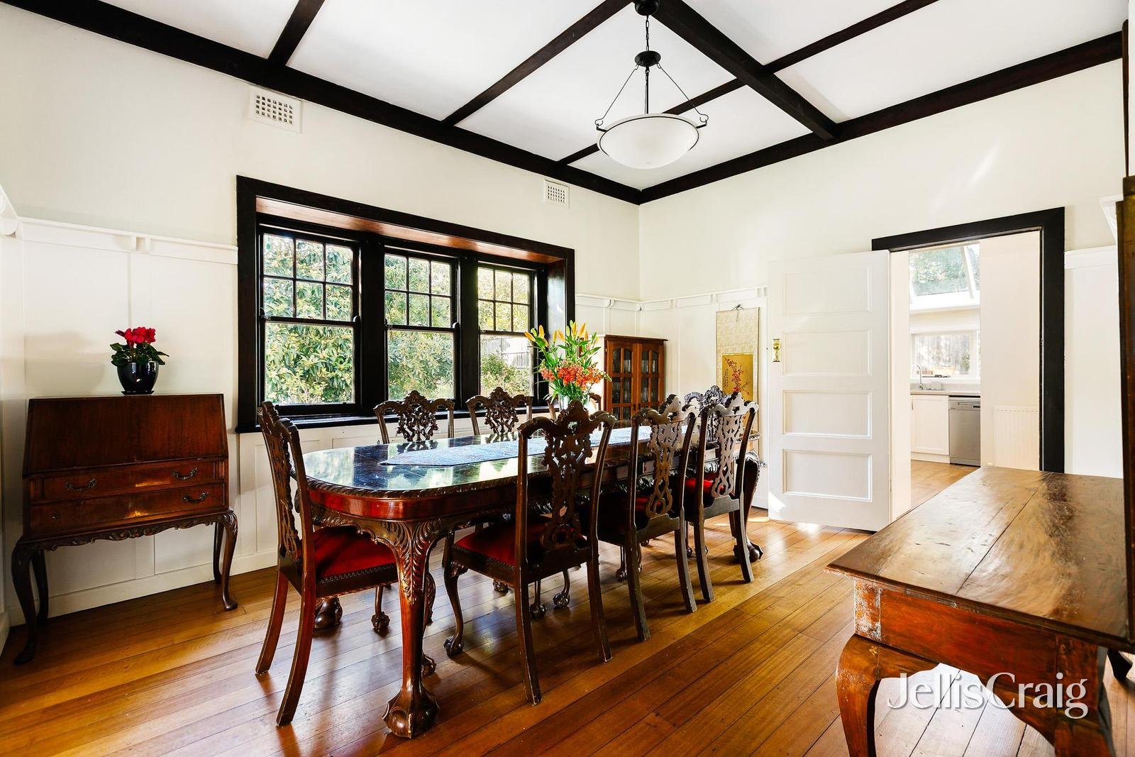 27 The Boulevard, Ivanhoe image 13