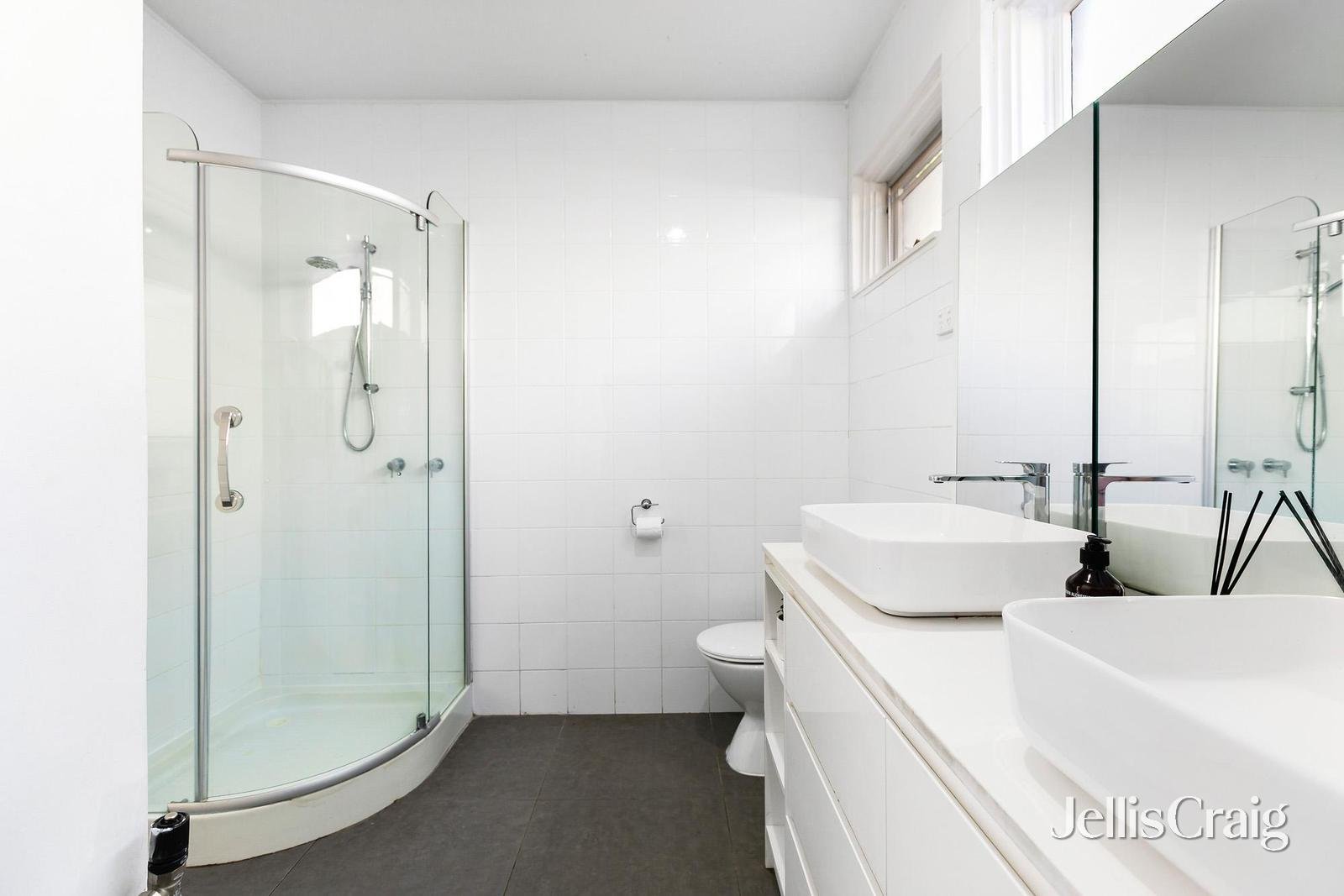 27 The Boulevard, Ivanhoe image 17