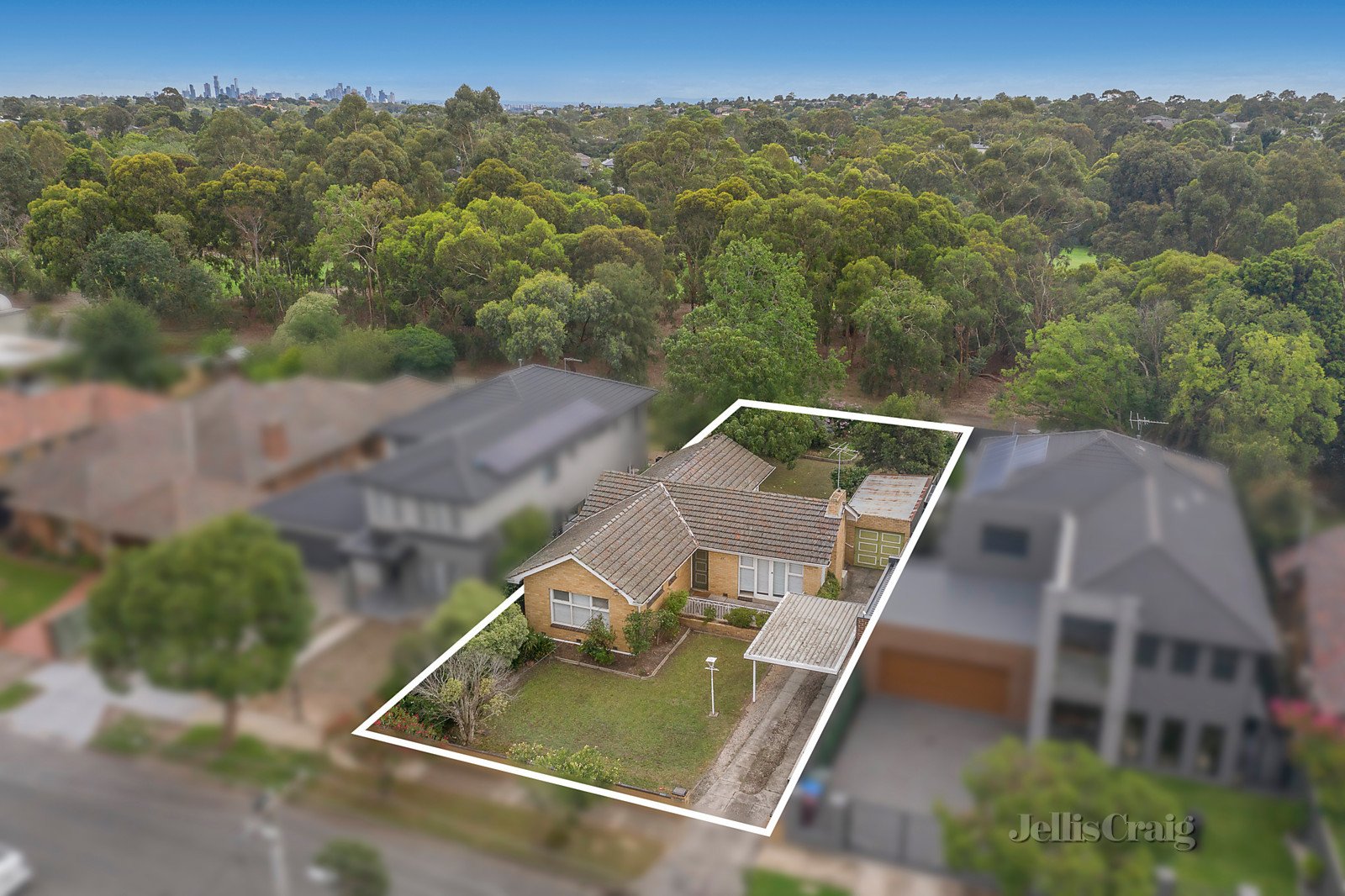 27 Thurso Street, Malvern East image 2