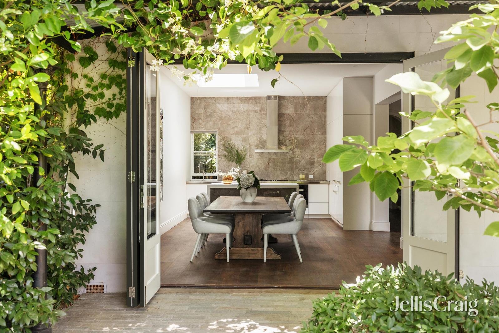 27 Tivoli Place, South&nbsp;Yarra image 4