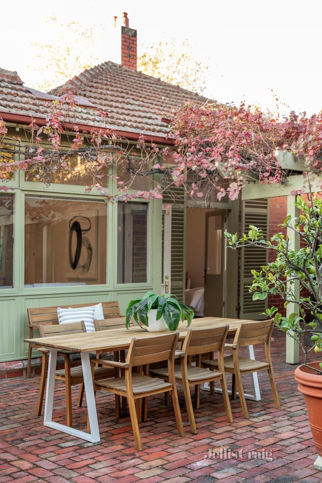 27 Torrington Street, Canterbury image 16