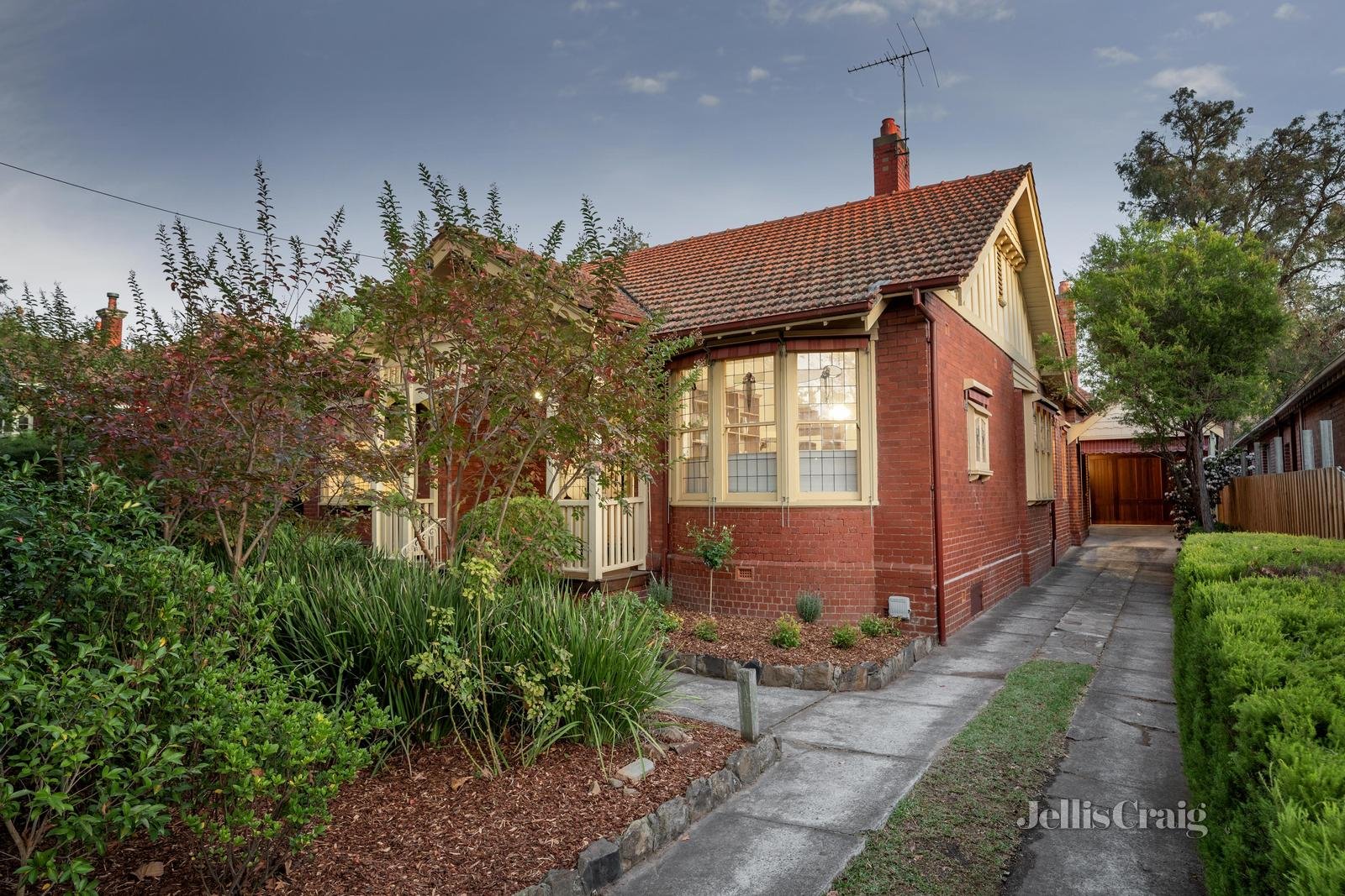 27 Torrington Street, Canterbury image 18