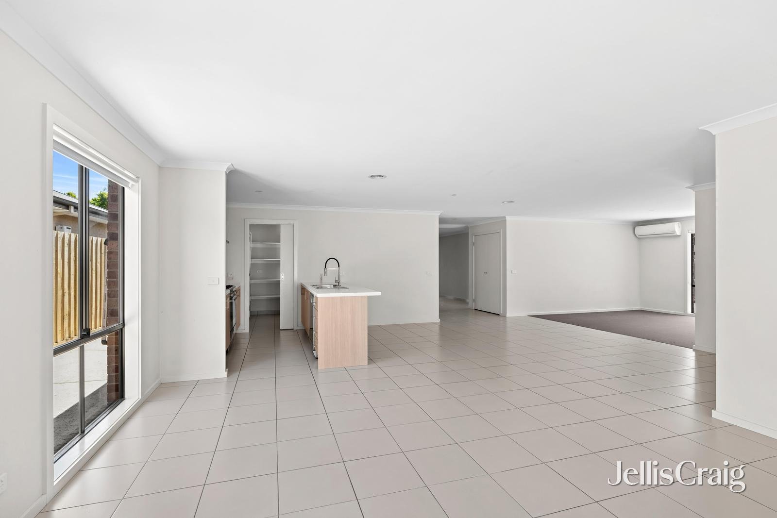 27 Tree Change Way, Woodend image 5