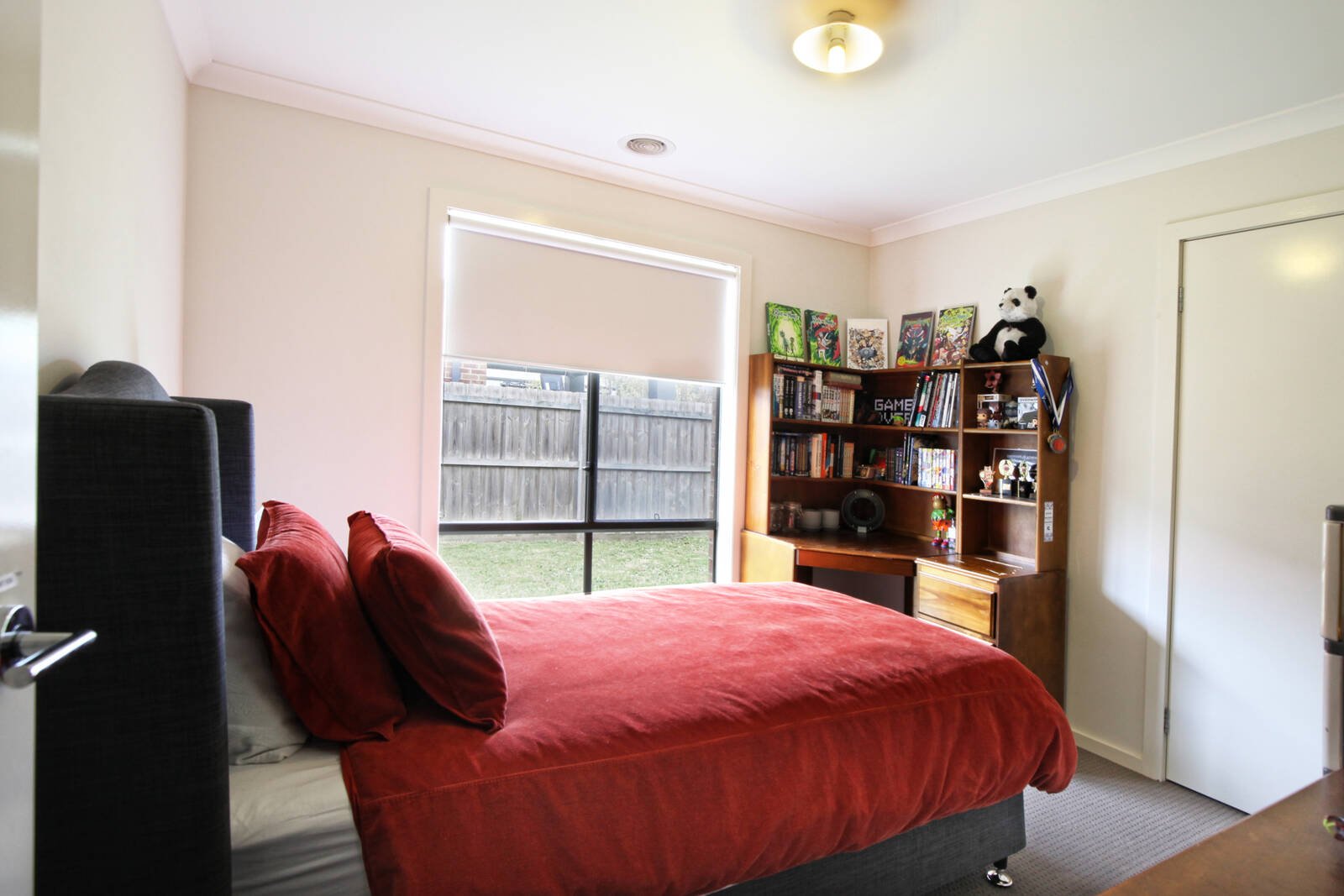 Property Gallery Thumbnail 12