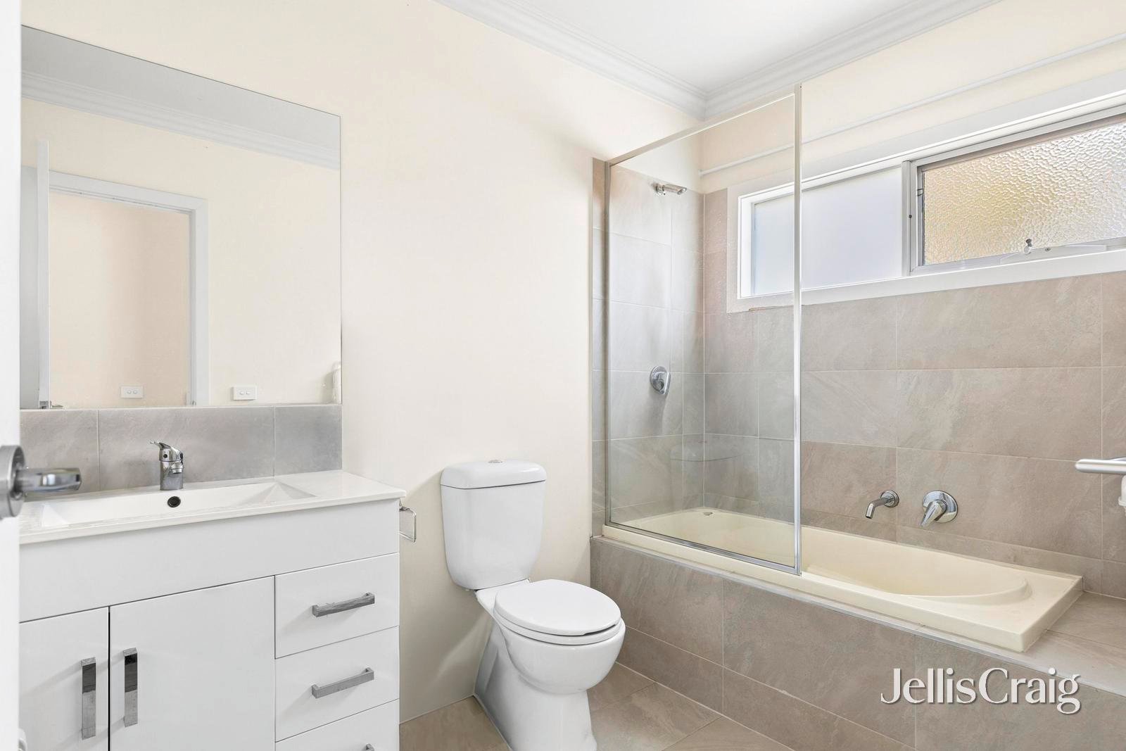 2/7 Trewheela Avenue, Manifold Heights image 5