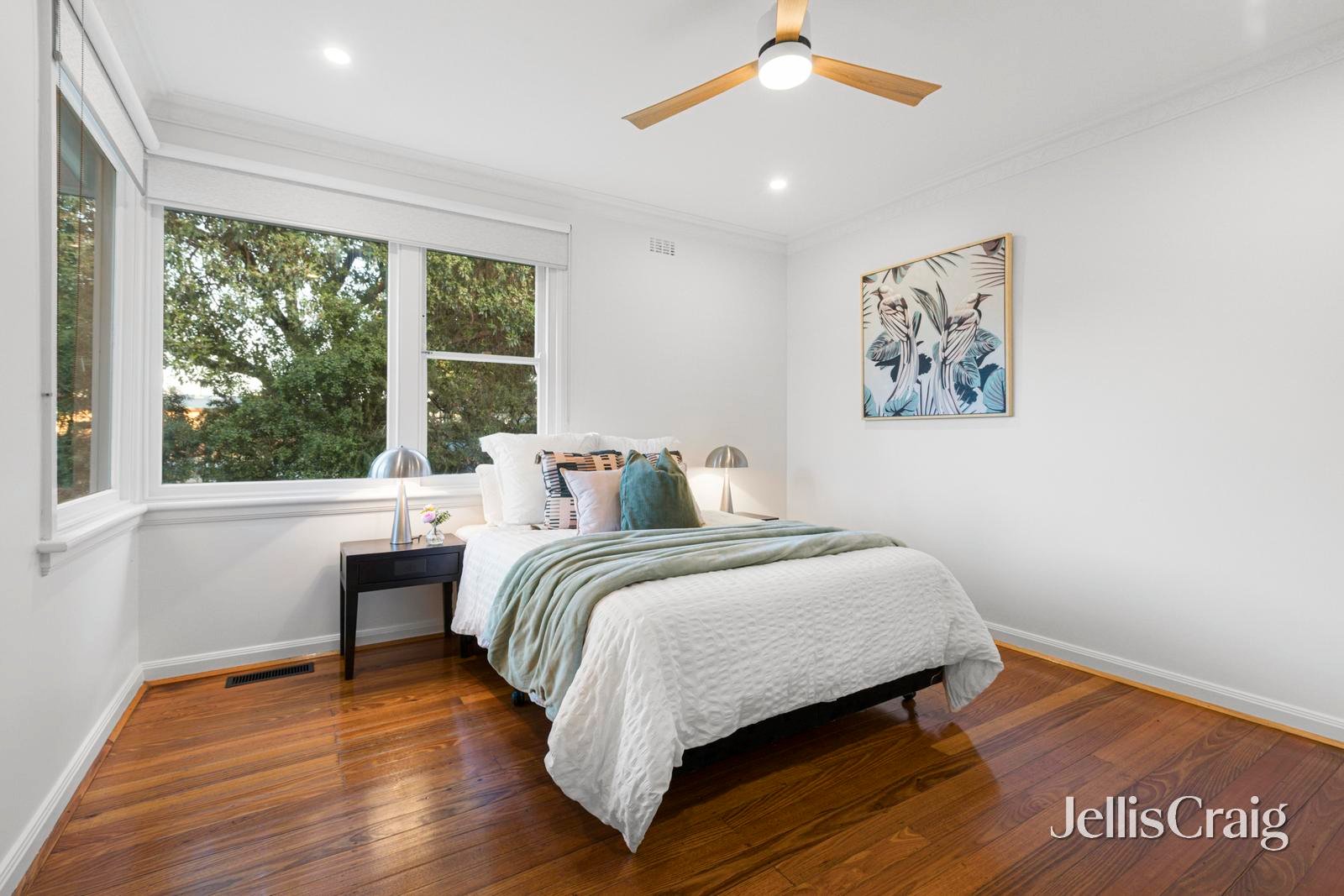 27 Tucker Road, Bentleigh image 9