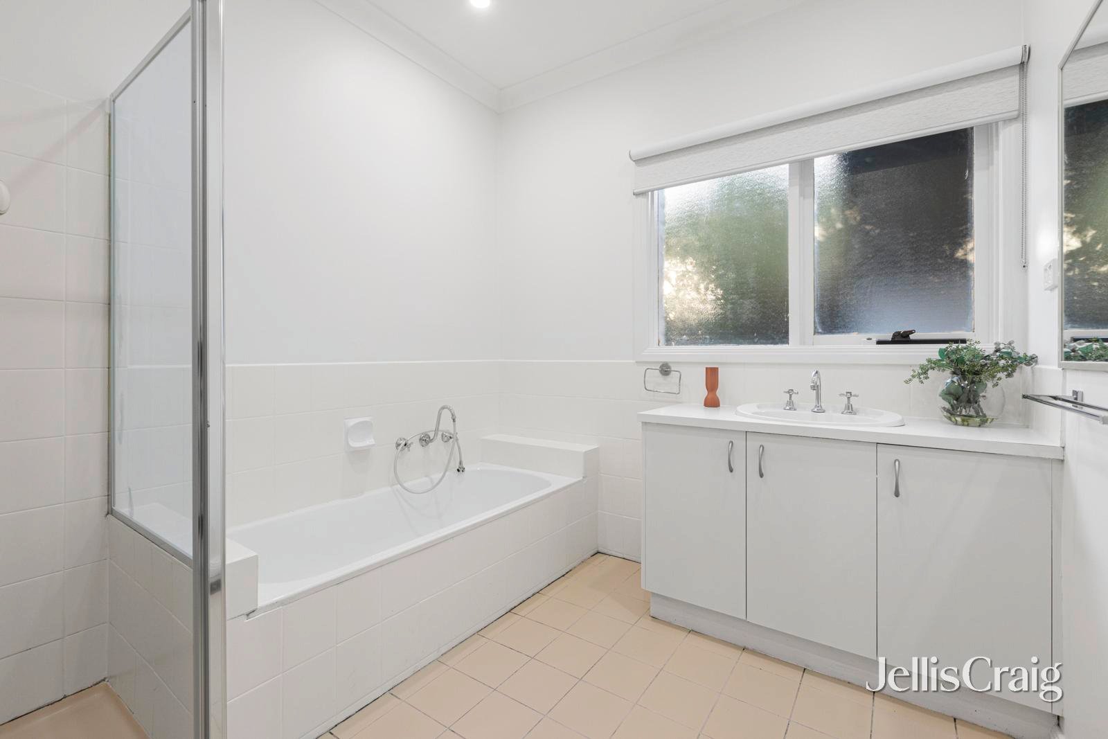 27 Tucker Road, Bentleigh image 12