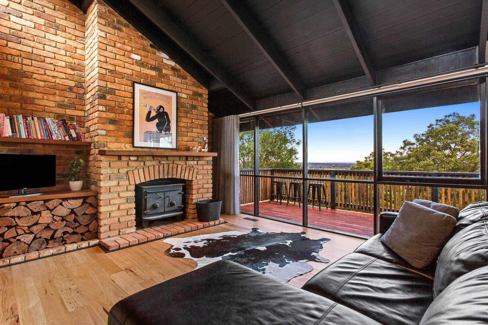 Property Gallery Thumbnail 6