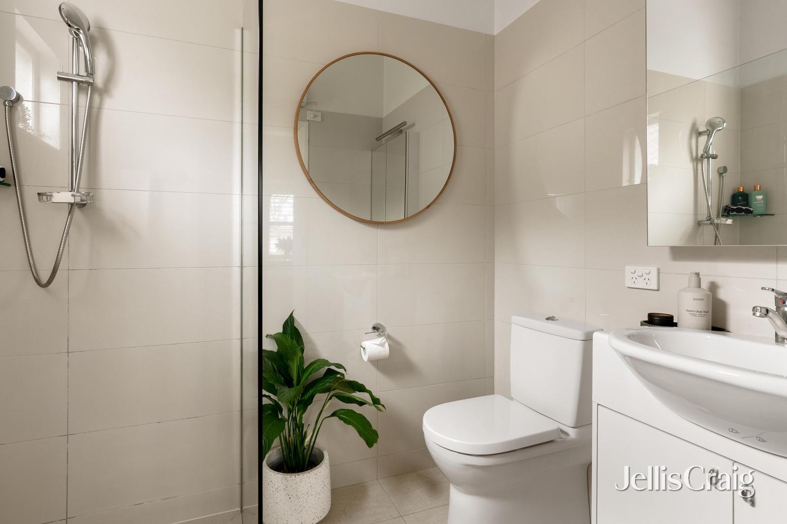 27 Valley Parade, Glen&nbsp;Iris image 4