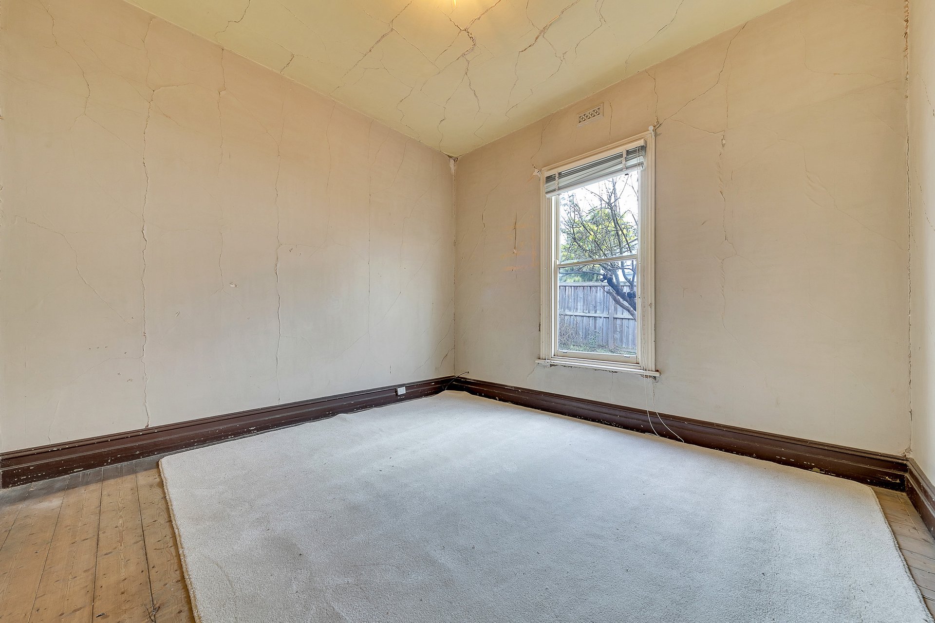 27 Villamanta Street, Geelong West image 6