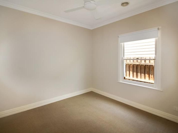 27 Weller Street, Geelong&nbsp;West image 8