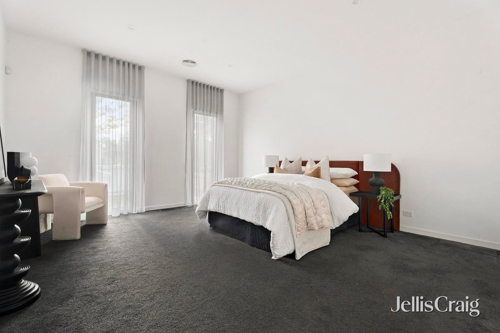 27 Wembley Avenue, Yarraville image 4
