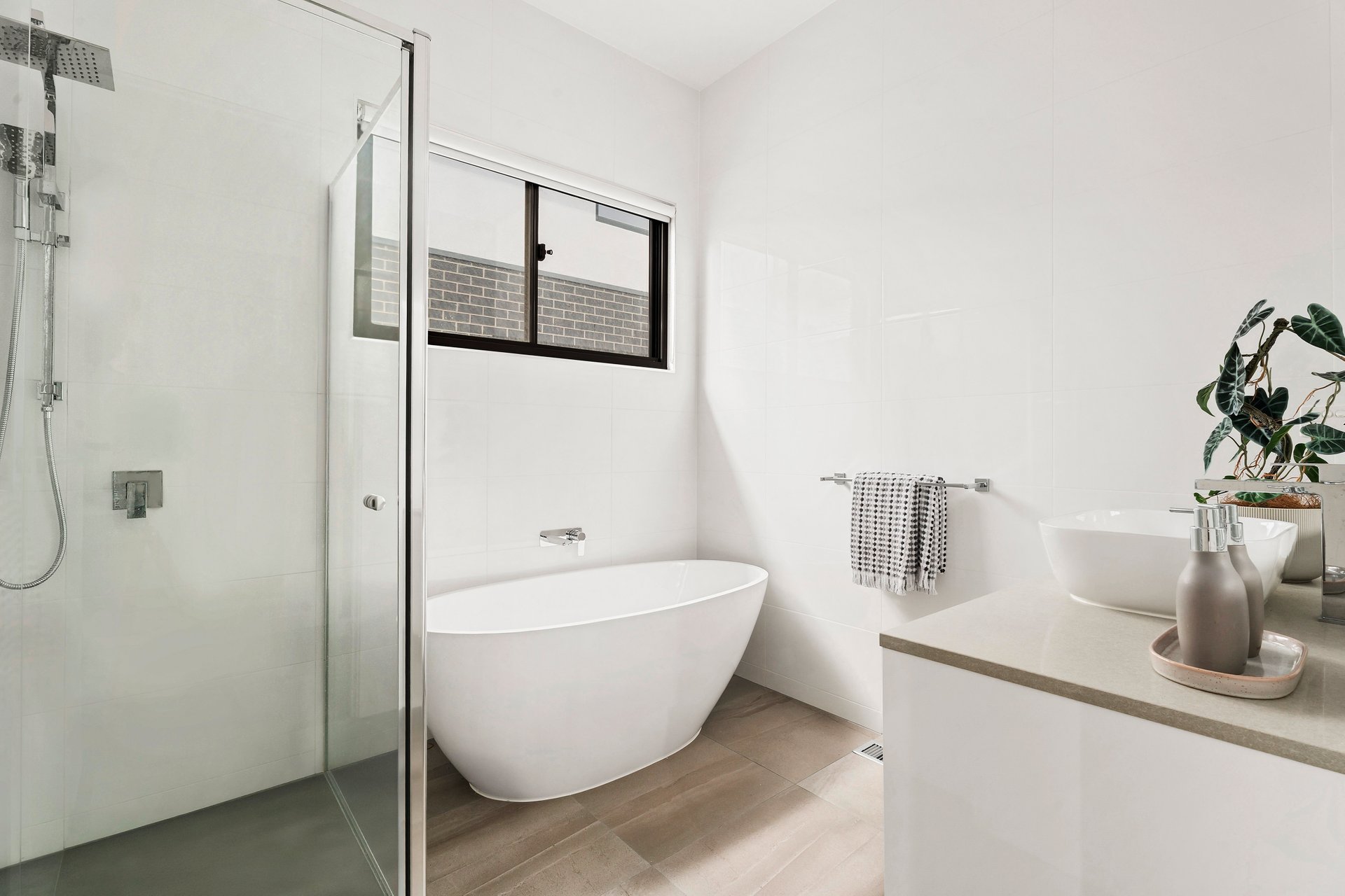 27 Wembley Avenue, Yarraville image 8