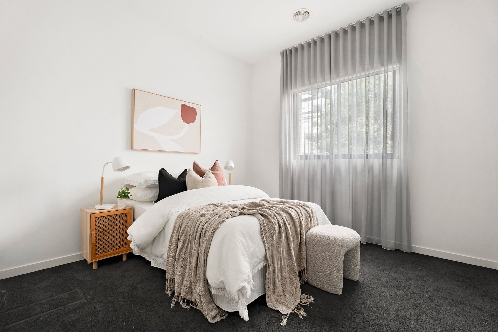 27 Wembley Avenue, Yarraville image 6