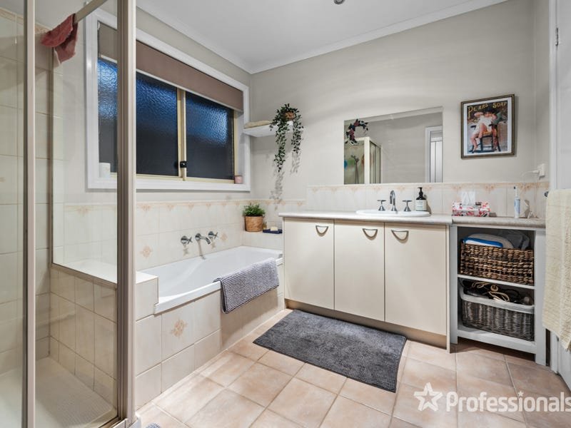 27 William Road, Croydon image 10