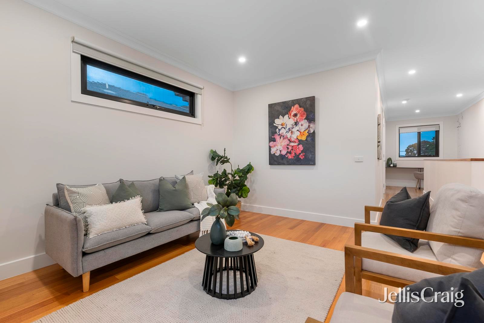 27 Wills Avenue, Mount Waverley image 8