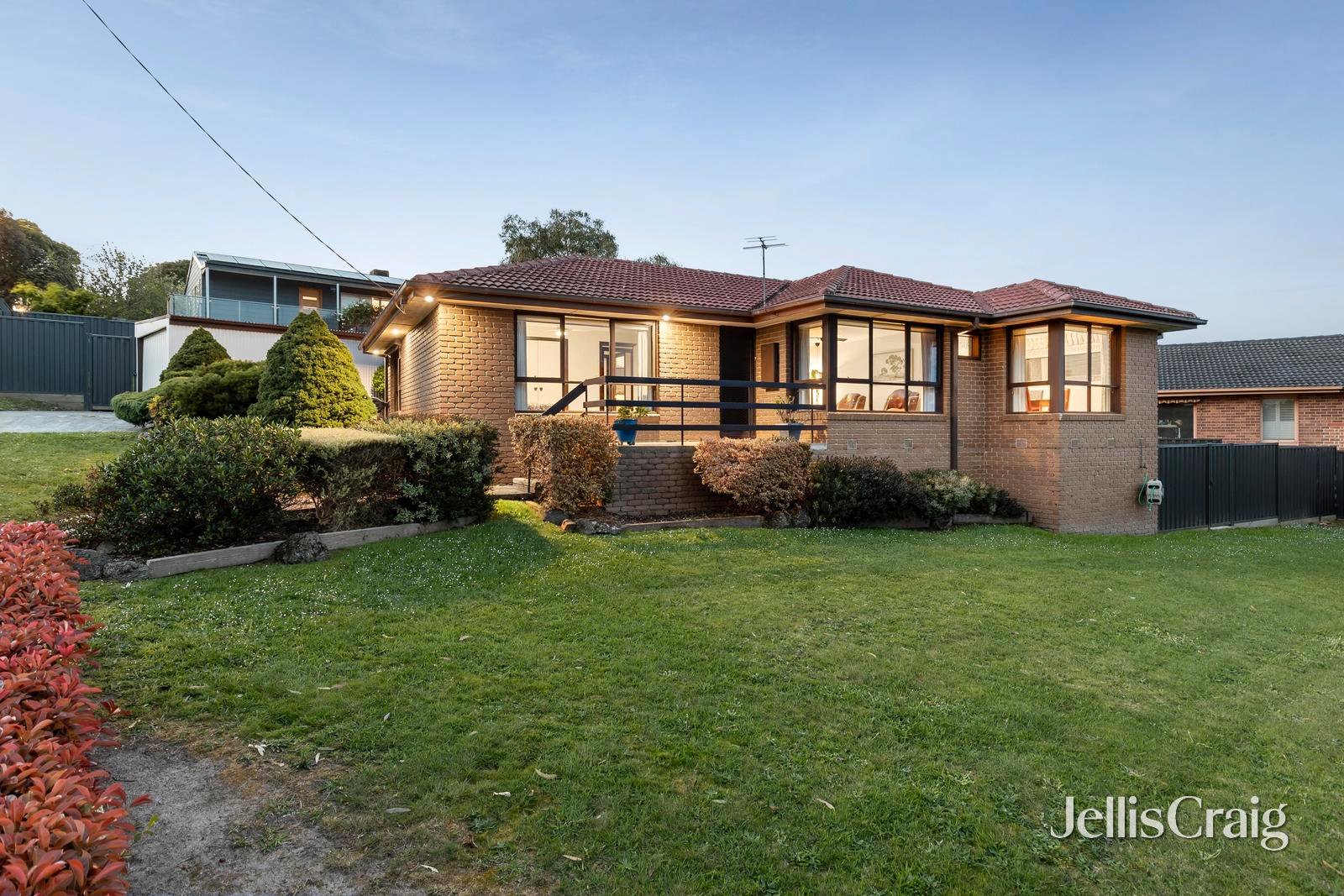 27 Winnetka Drive, Lilydale image 12