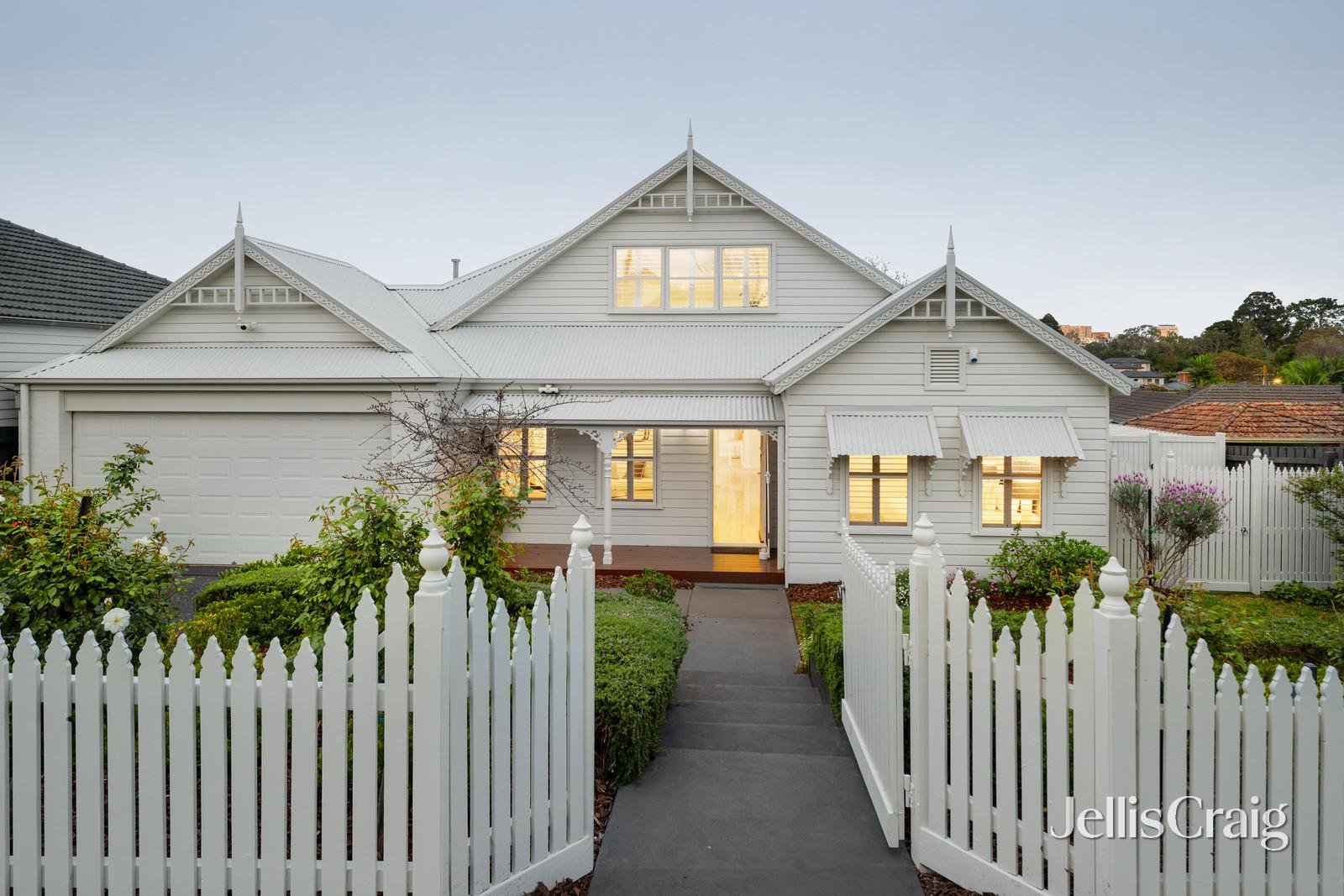27 Woodhouse Grove, Box&nbsp;Hill&nbsp;North image 1