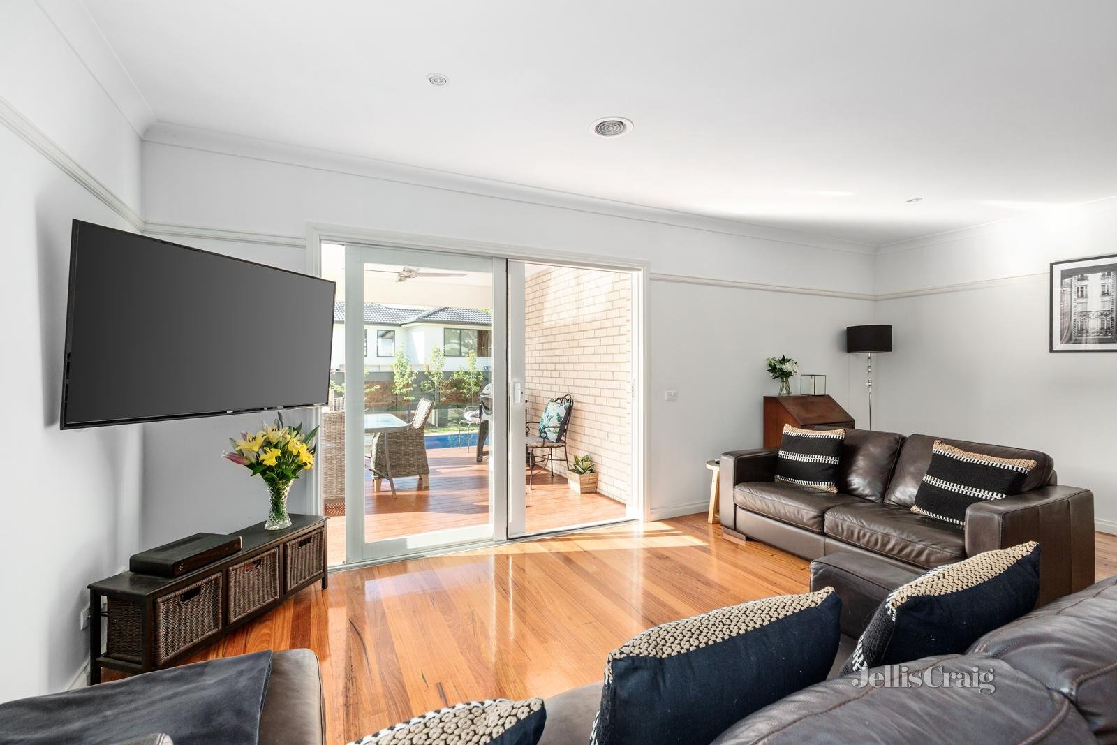 27 Woodhouse Grove, Box Hill North image 6