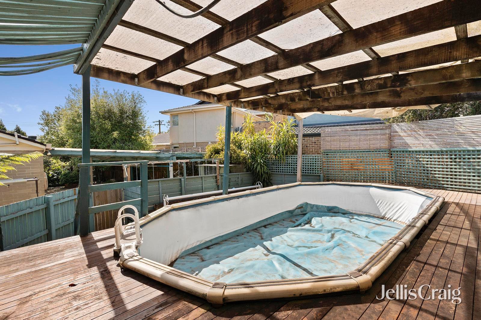 27 Worthing Avenue, Doncaster East image 9