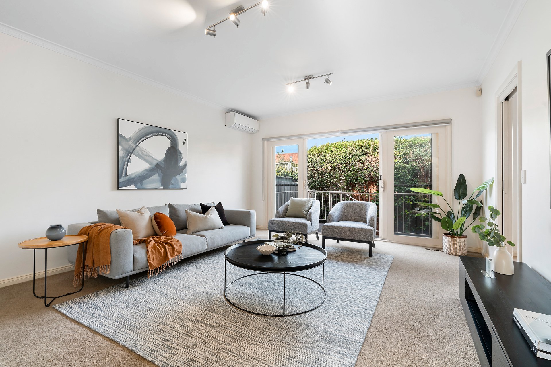 Property Gallery Thumbnail 2