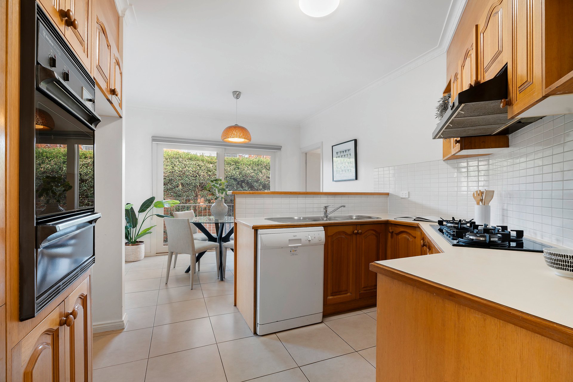 Property Gallery Thumbnail 3