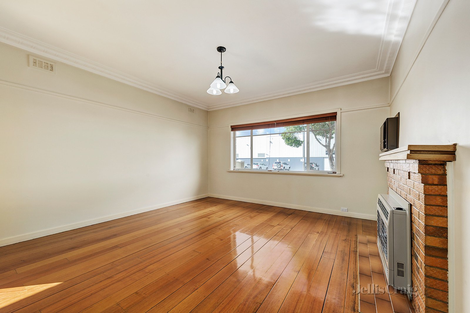 270 Arthur Street, Fairfield image 3