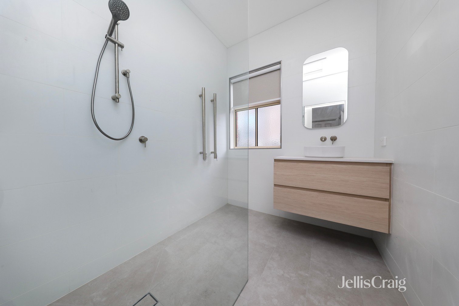 2/70 Kororoit Creek Road, Williamstown image 9