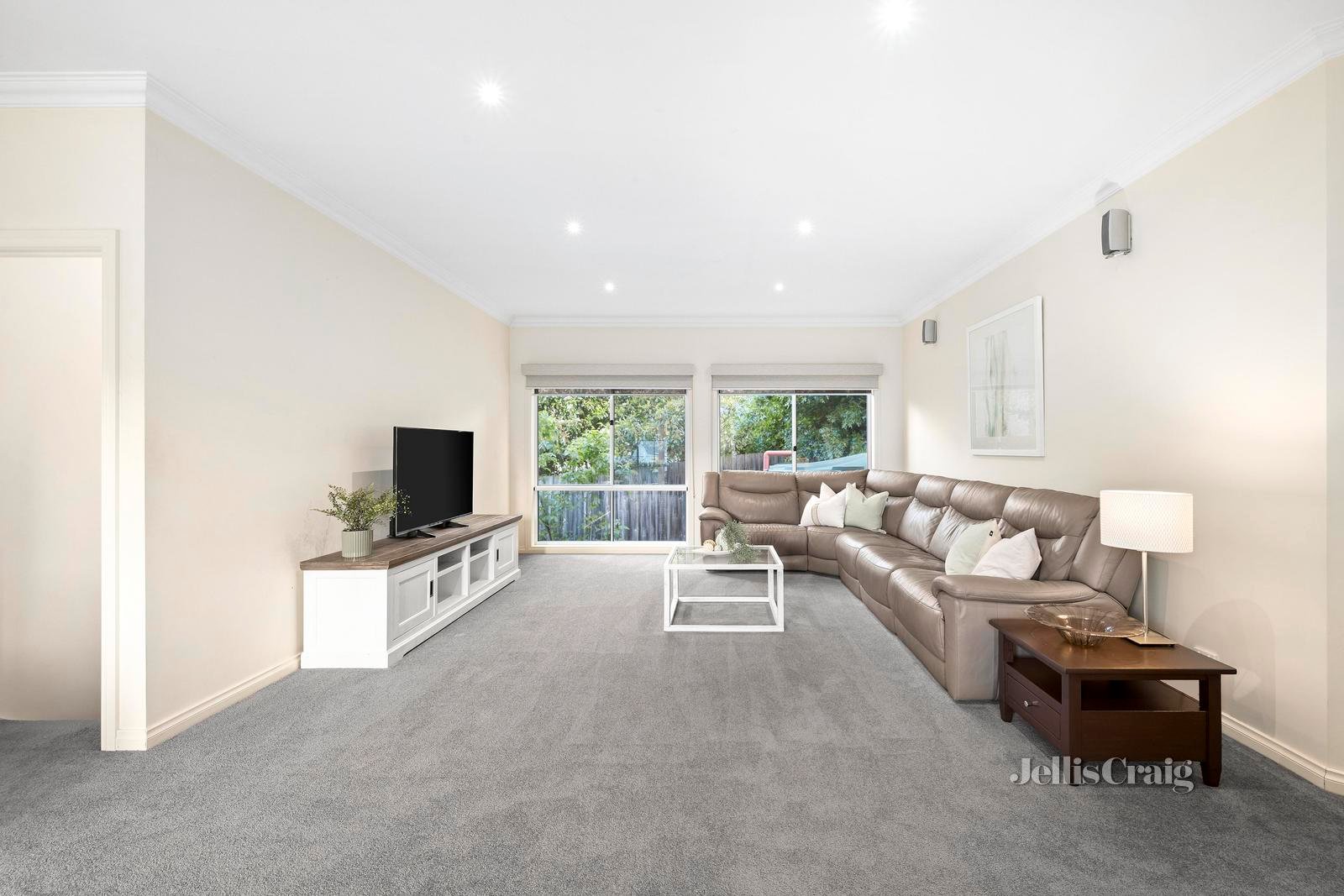 2/70 Swansea Road, Montrose image 10