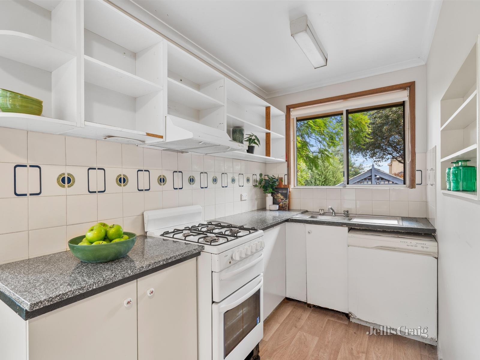 2/70 Whittens Lane, Doncaster image 4