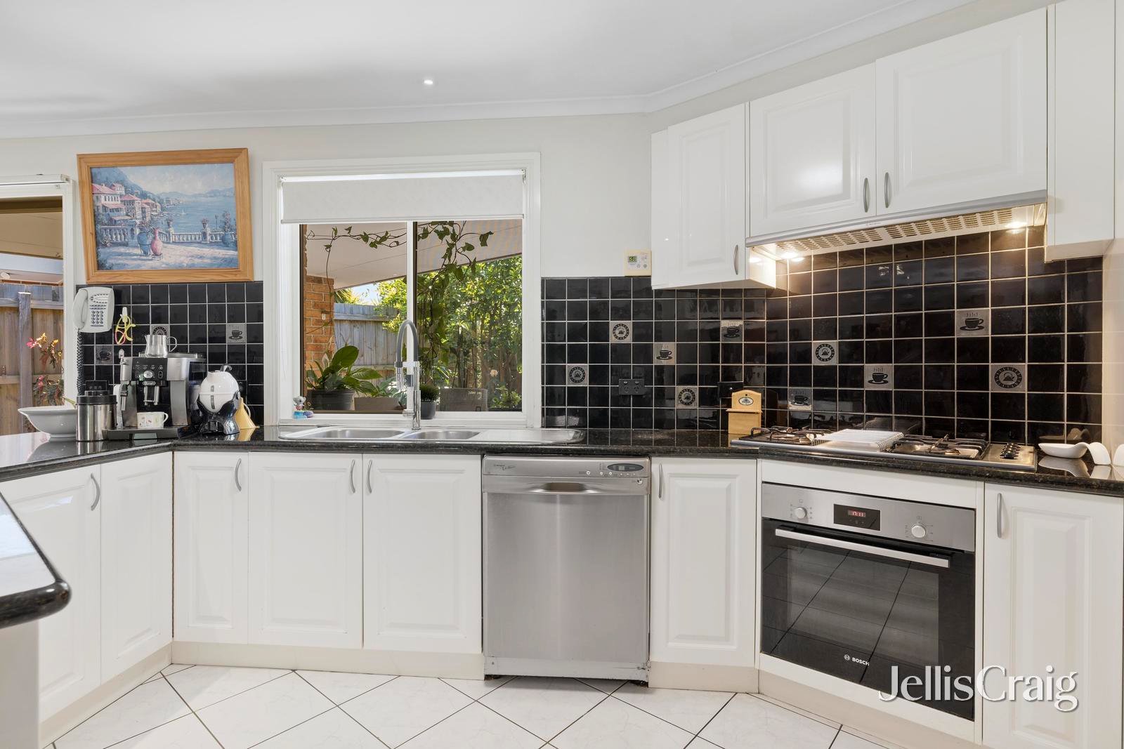 2/703 Stud Road, Scoresby image 5