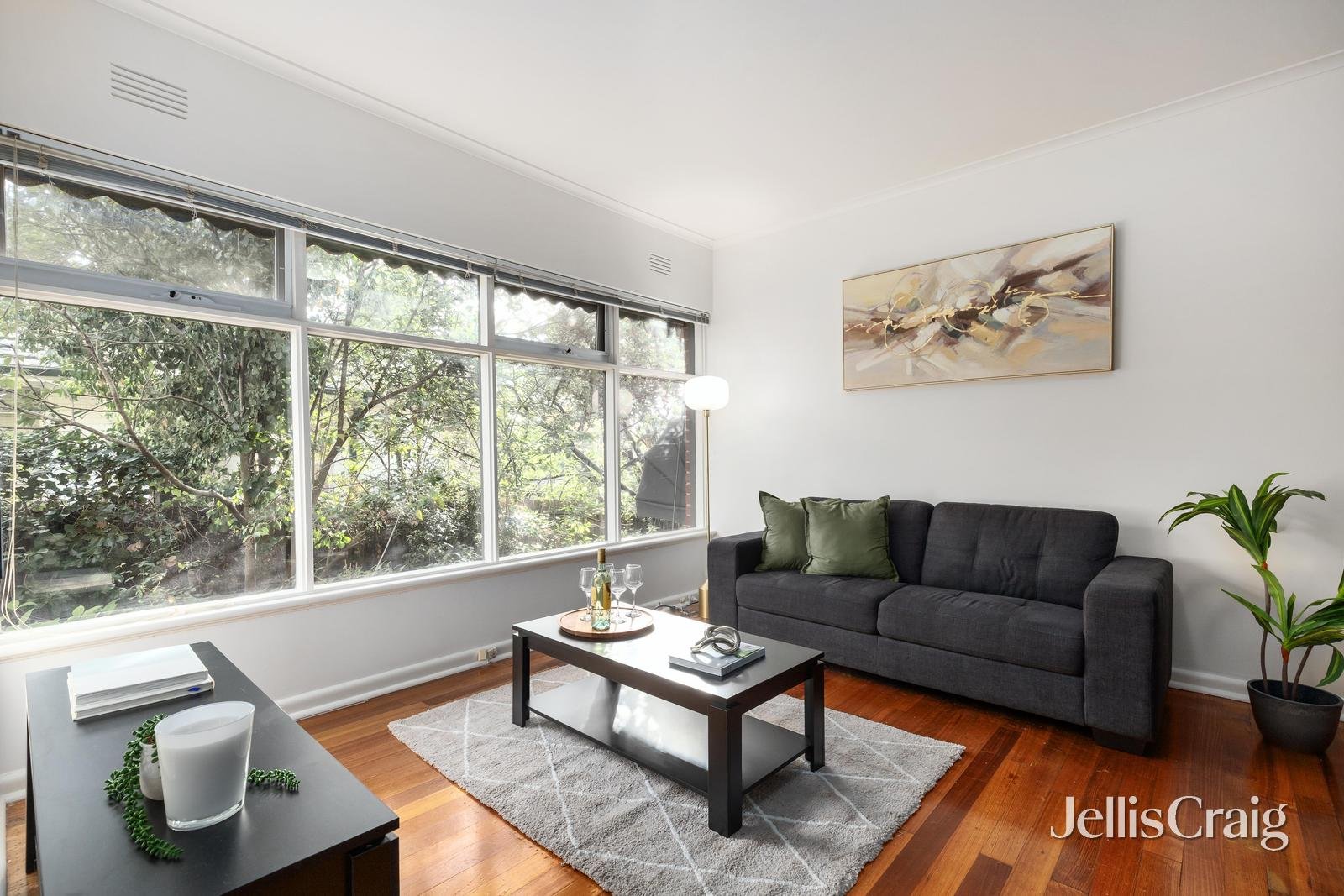 2/70a Wattle Road, Hawthorn image 3
